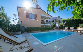 Pet Friendly Home In Vrsar